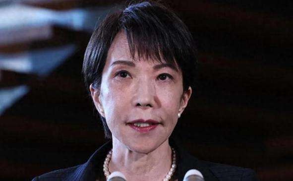 48小时内，美日都打算派高层访华，特朗普皱着眉说：我不生中国气
-
特朗普在二零