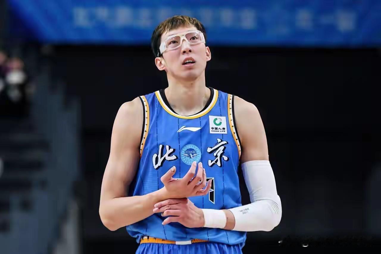 逆转！昨晚，CBA常规赛第15轮，北京男篮vs山西男篮。结果，山西客场90-84