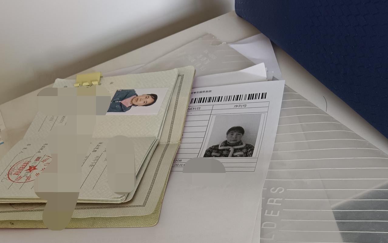 医师资格考试单纯报名比考试还难，尤其是助理医师考执业医师，报名时假如有一点点差错