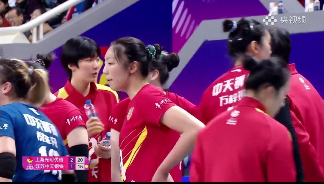 天津队与上海队第二局打到35-37！
天津队与江苏队决胜局打到21-23！
说明