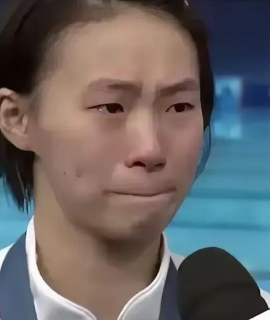 陈芋汐啊，连着两届奥运会都拿了银牌。

这心里得多不得劲儿啊，咱都能感同身受。
