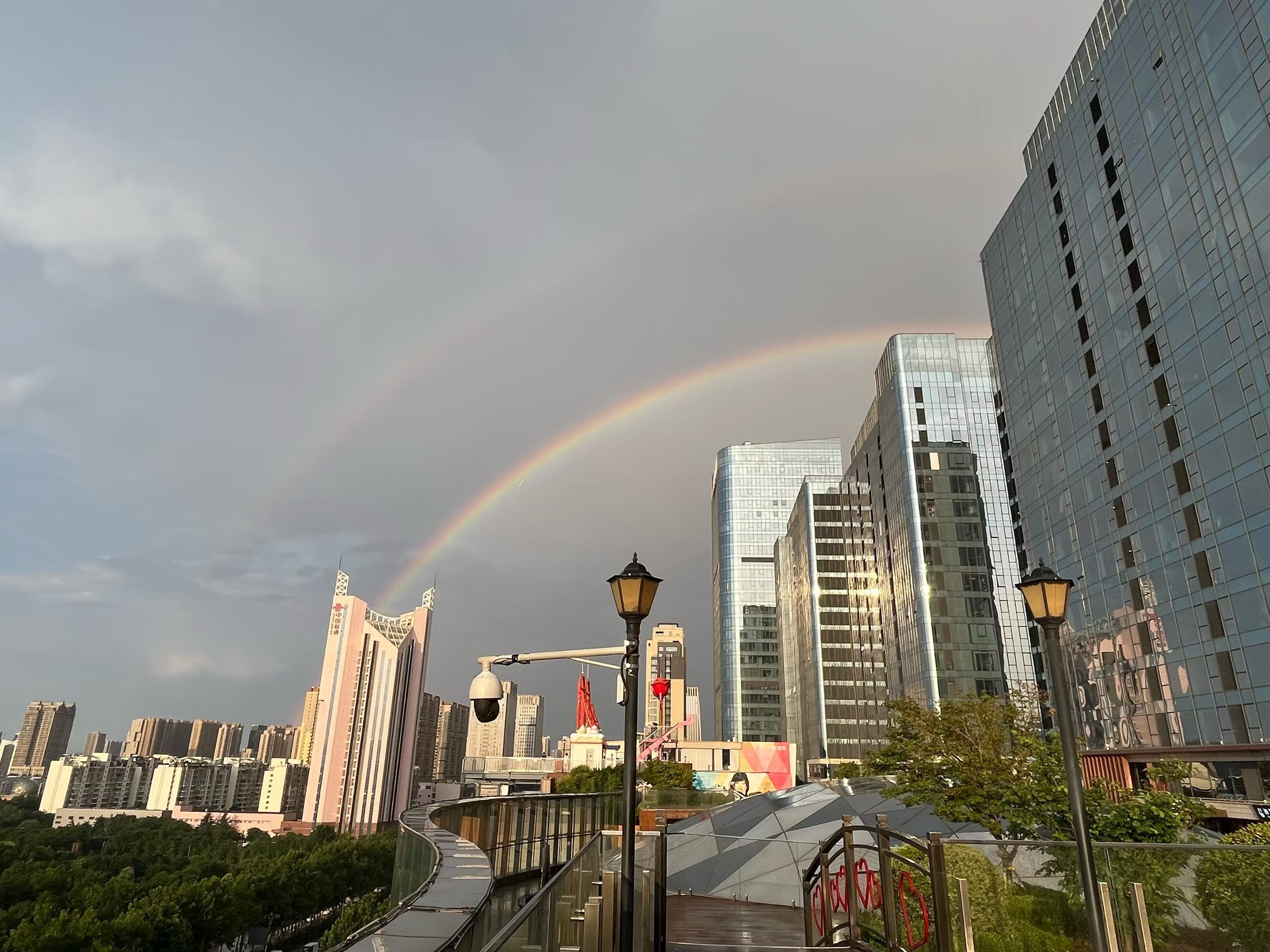 分享一下，今日份彩虹🌈 