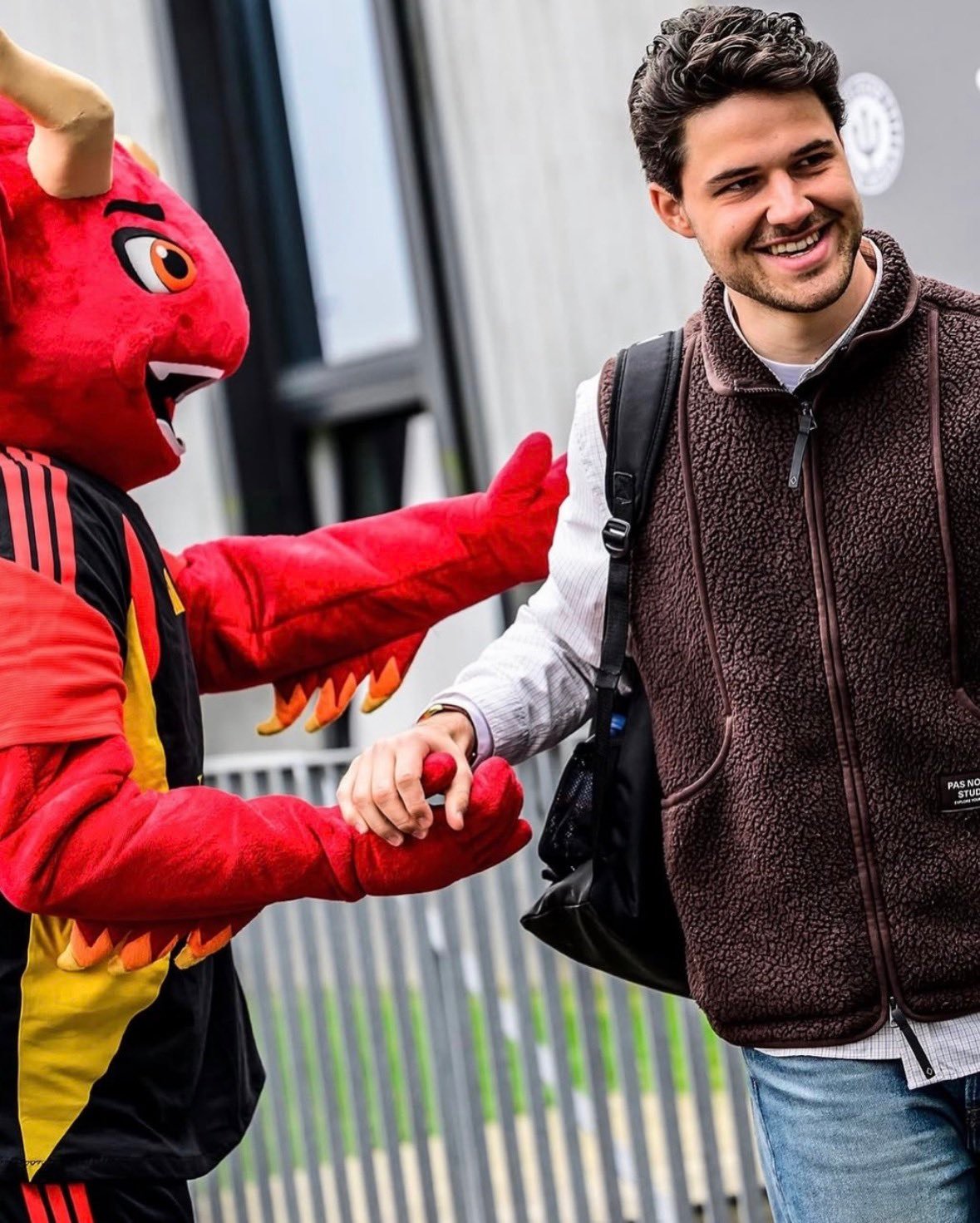 拉门斯抵达比利时训练营曼联