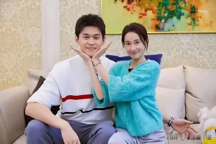 孙杨塌房我是一点儿都不意外，早料到他是这样的人，还记得他参加吐槽大会时就动不动就