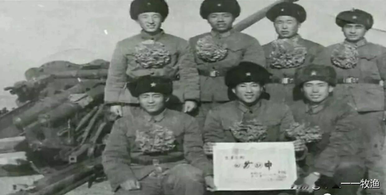 炮兵部队有“十个炮兵九个聋”的传说，我当了十多年兵却没有啥事
    七十年代，