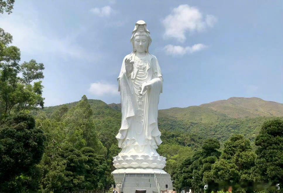 赞者，四月里贵人来到，期望之事都遂心，会有更大的成功向你走来。​​​​