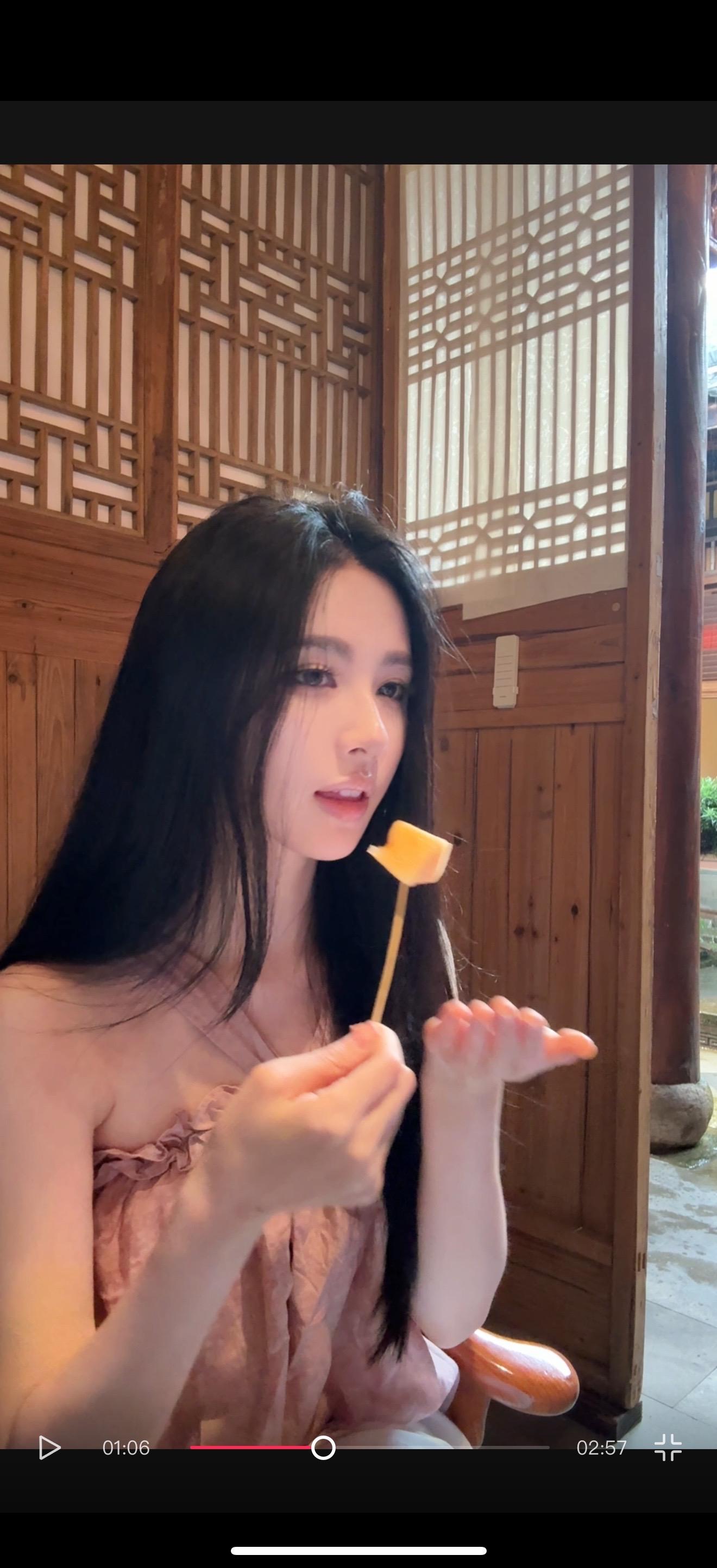 超喜欢这两张截图耶