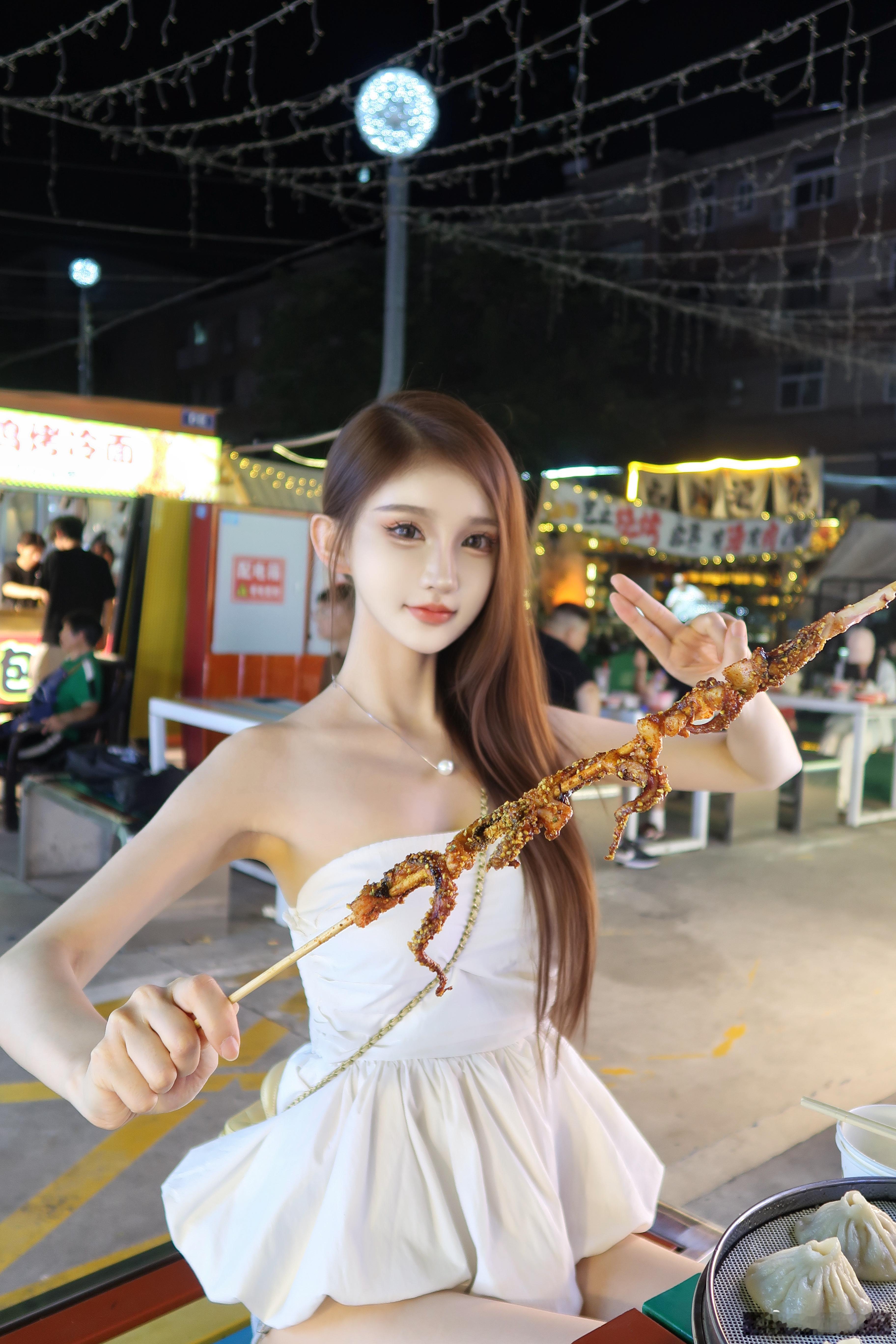 你已经被我催眠了 你现在很喜欢我 知道吗 