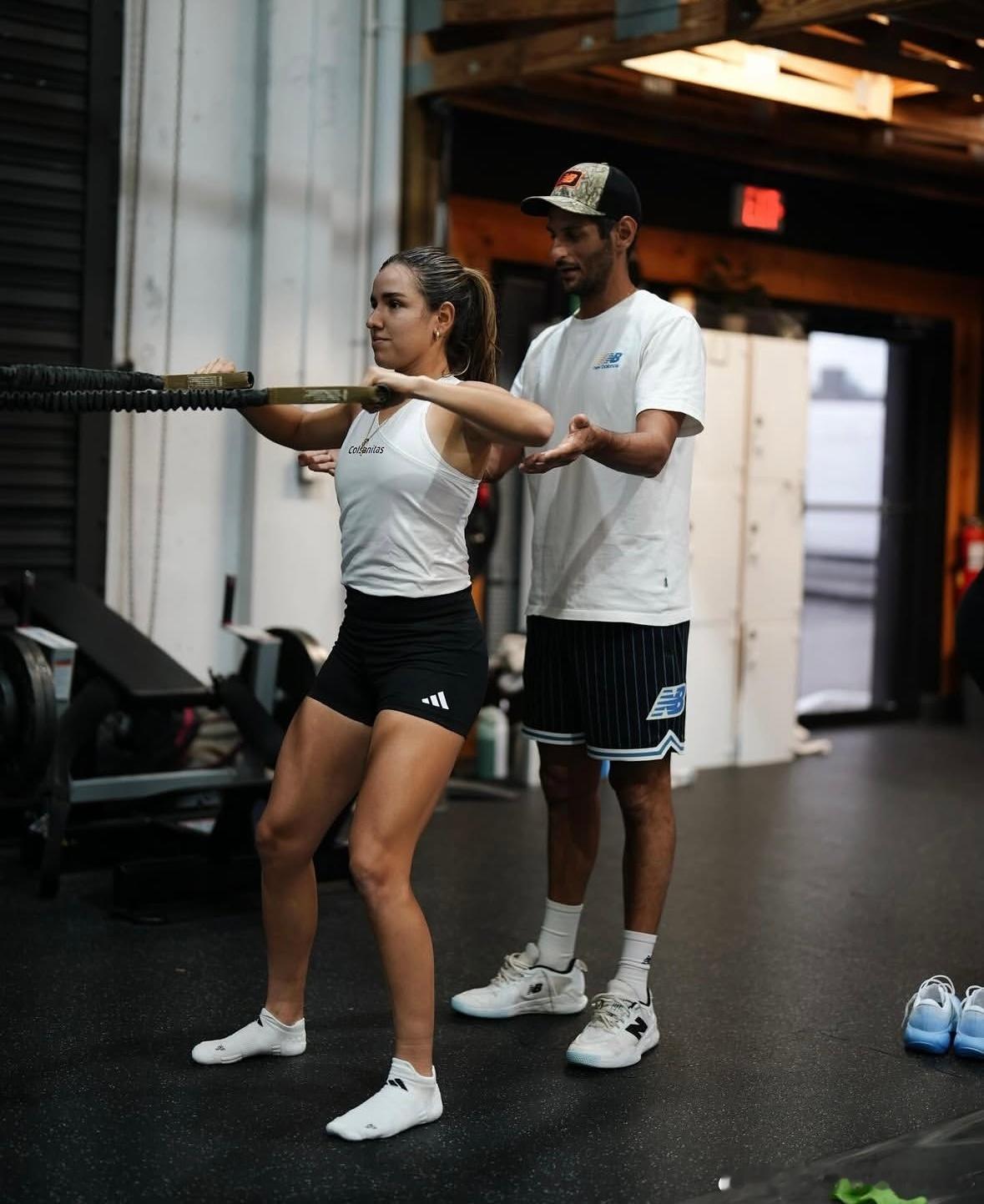 奥索里奥！波哥大250卫冕失败后，这几天一直在弗罗里达博卡拉顿进行训练备战……具