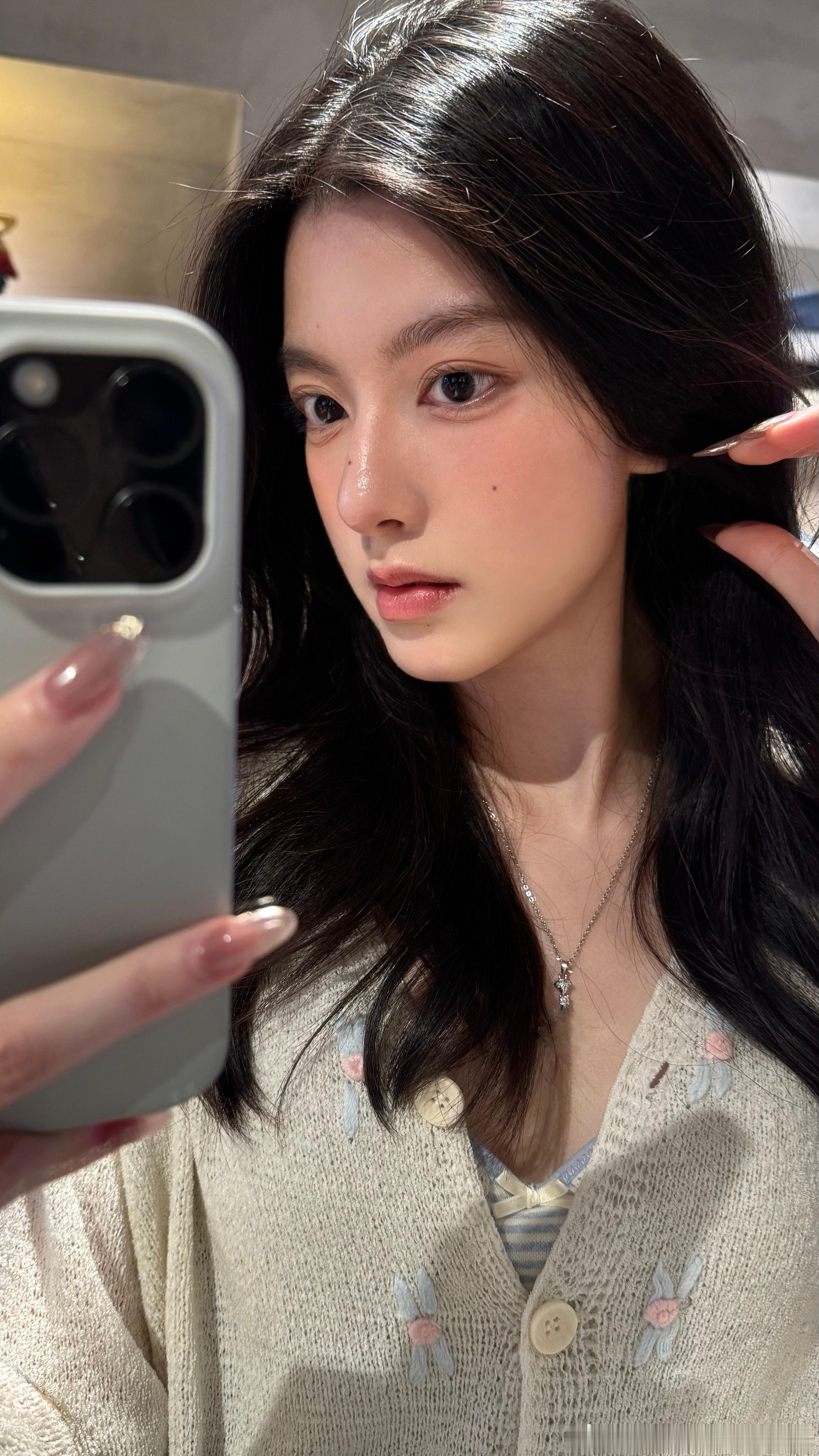 🤳🏼 
