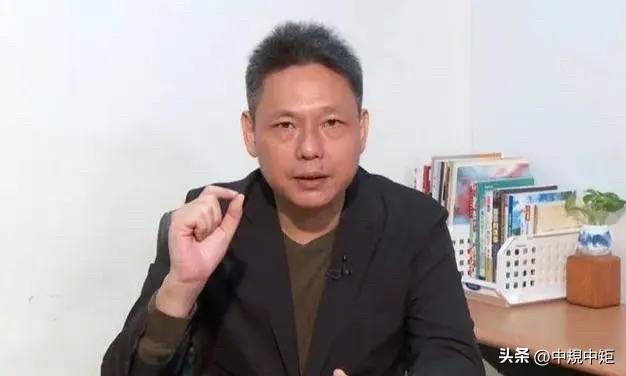 台媒体人谢寒冰今（29日）晚间在脸书发文表示，我不喜欢国民党，也不喜欢民众党，但