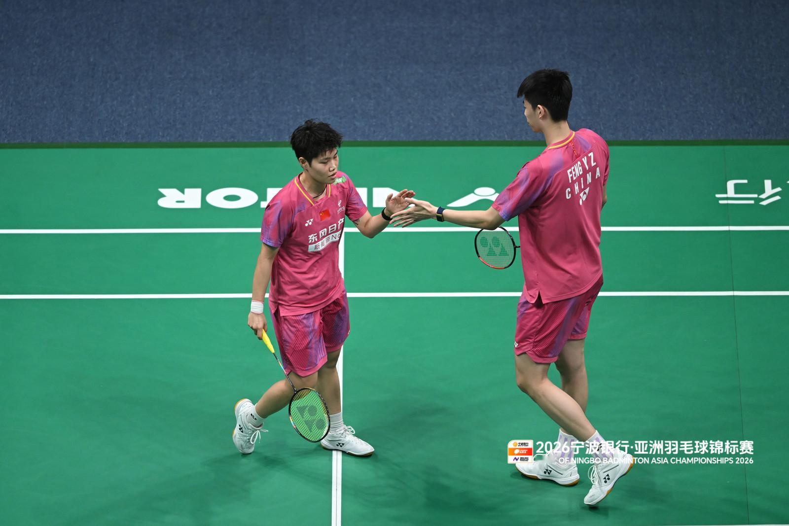 亚锦赛凤凰组合无缘决赛 【⏰90分钟】冯彦哲/黄东萍🇨🇳 19-21、21-