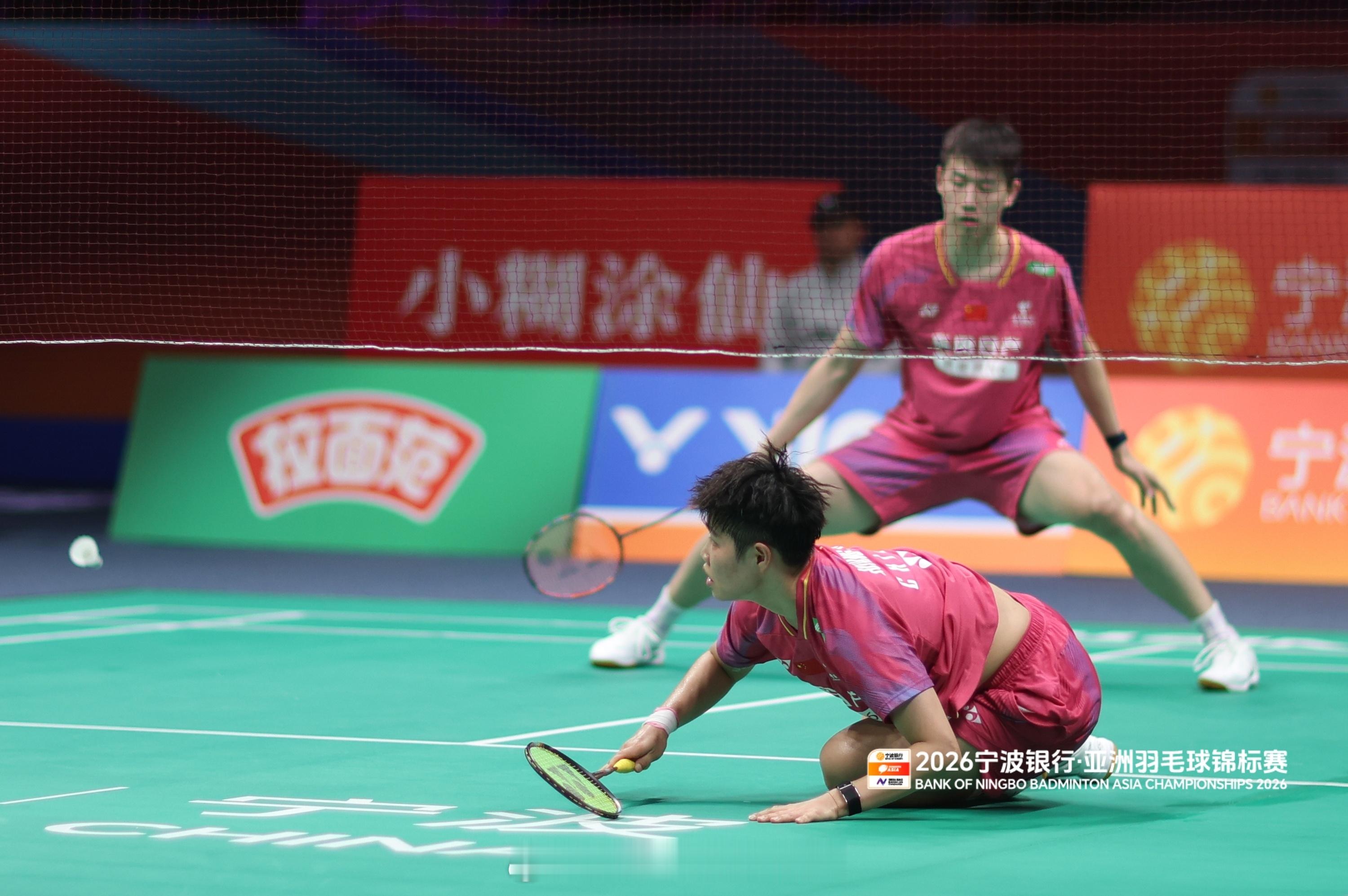 冯彦哲/黄东萍：写满内容的90分钟 虽输球仍展现训练成果 Q：在场上也是使用了很