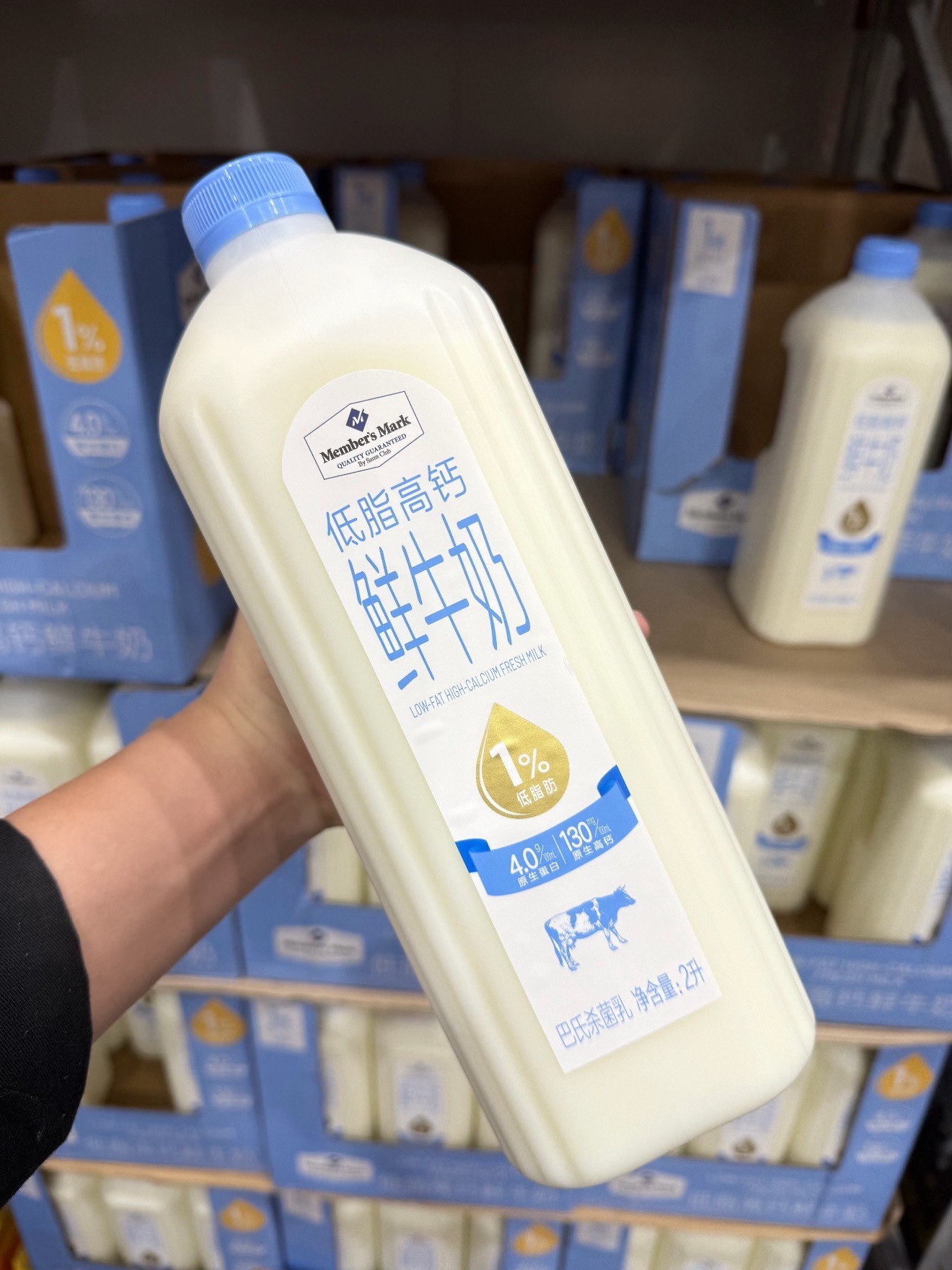 轻断食一天喝了6斤牛奶，就算是牛一天也不能喝六斤牛奶吧