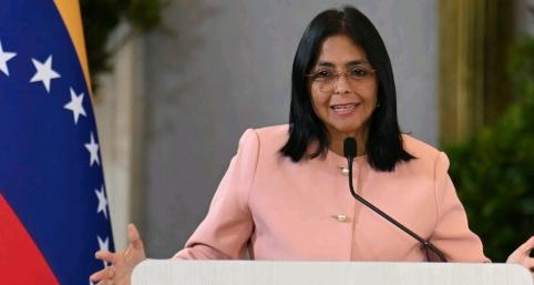 反转了！委内瑞拉发生大规模抗议，民众把矛头直指美国和目前掌权的代总统罗德里格斯！