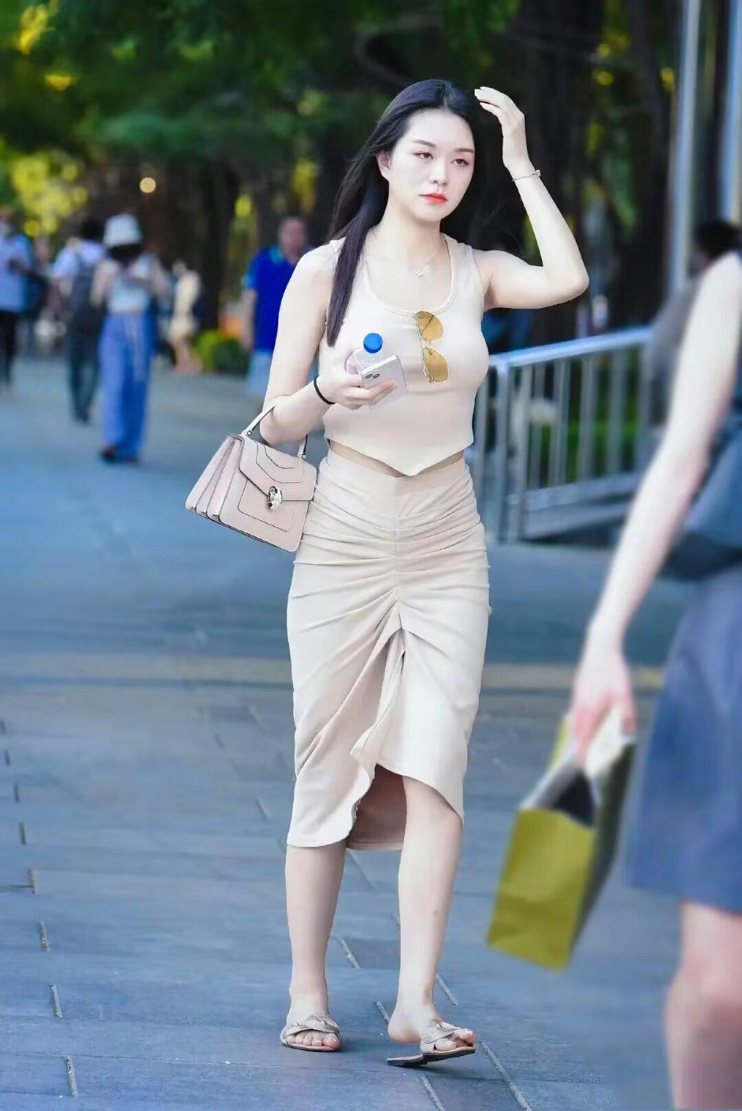 生命的意义，在于它会开始和结束。如果说开始是一场遇见，那么结束便是一场别离。