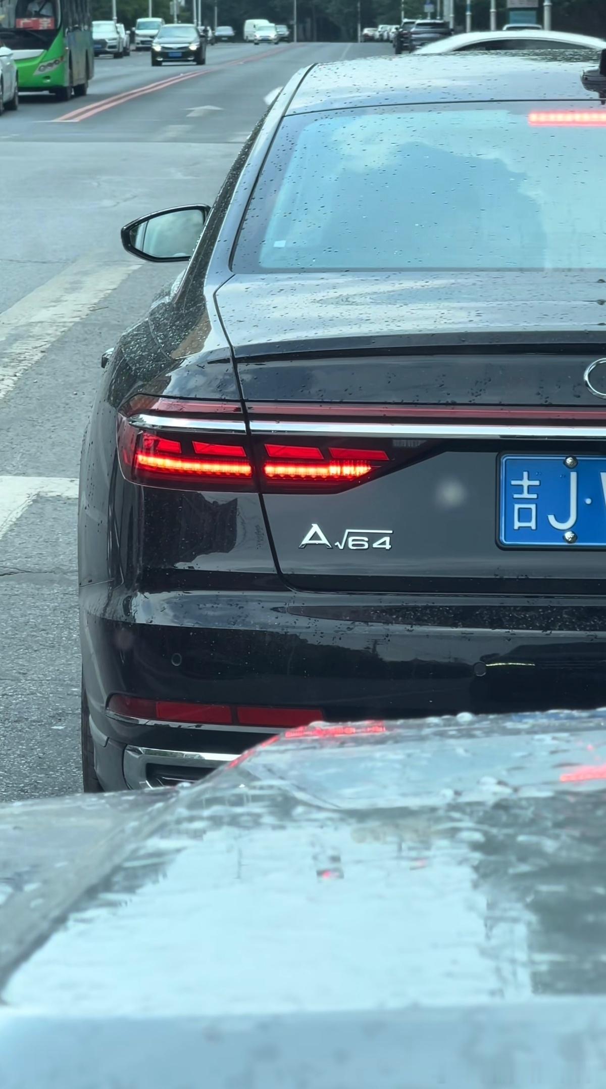 奥迪A根号64不懂就问，输入法怎么打出根号？编辑半天输入不出来[衰] ​​​