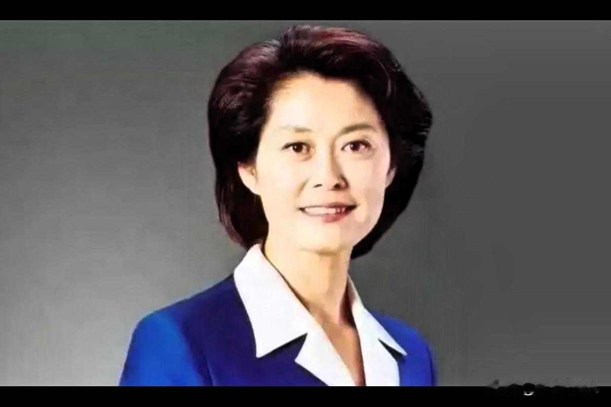 知名主持人敬一丹被传离世，知情人曝最新状况：还在抢救中。7月23日深夜毛大庆在社