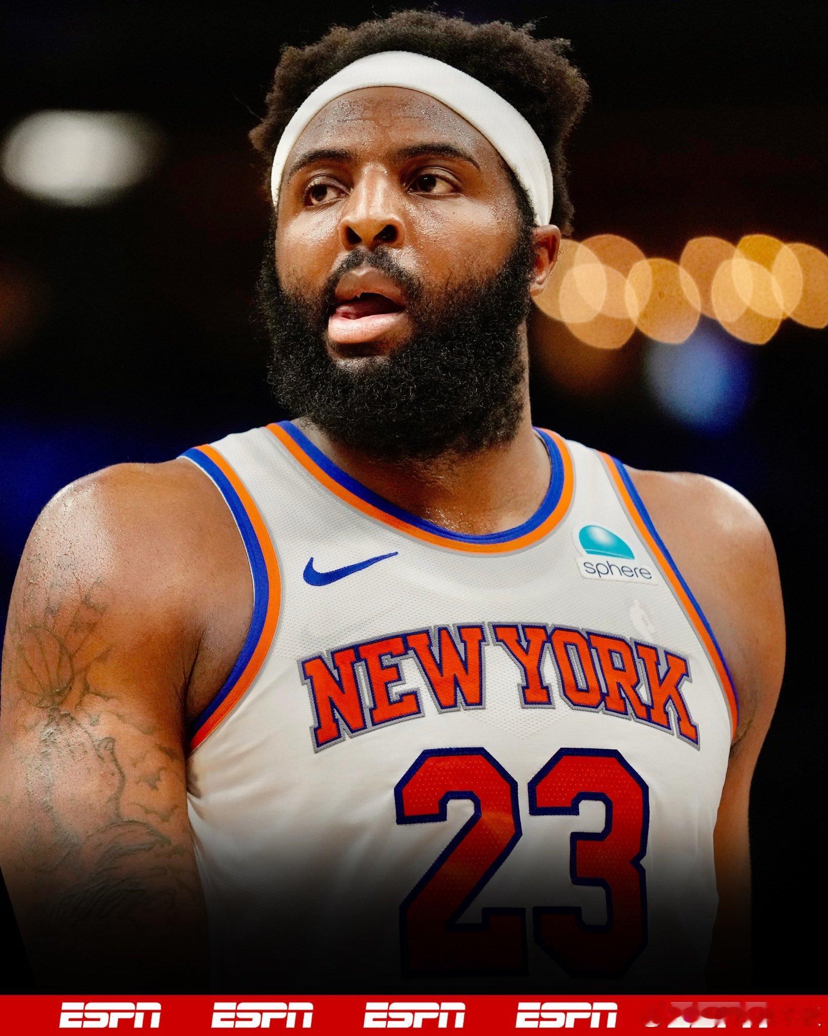 Shams：米切尔-罗宾逊将于今日对阵灰熊的比赛中复出！ 赛季首次亮相。米切尔-