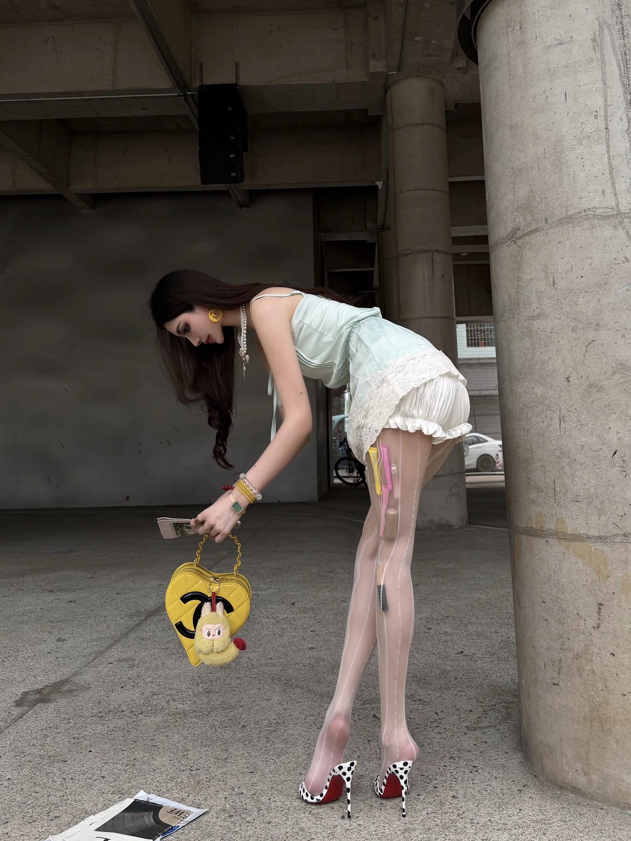 纯种辣妹🩵。