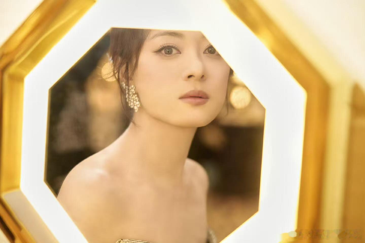 是该算算孙俪的奖杯了孙俪两个字还是太权威了 孙俪的实绩单太能打！大满贯视后再添总