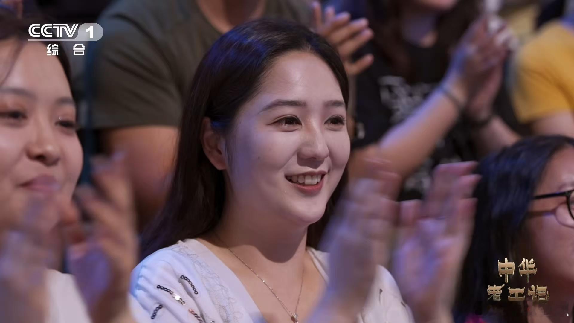 机器人找于适比射箭谁赢了众人拭目以待。比赛结束于适给机器人射箭打99分这个评分就