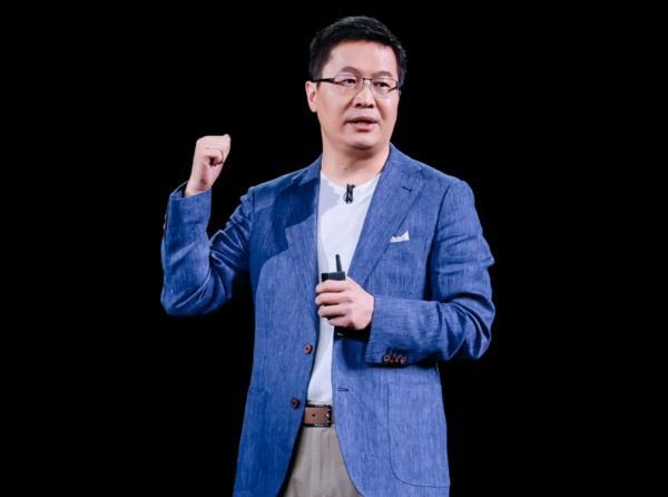 小米总裁卢伟冰：SU7发布这么久，现在一个能打的对手都没有，现在对YU7非常有信