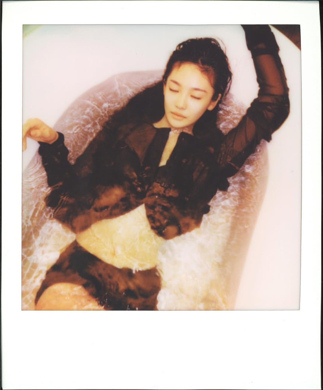 宁艺卓 ins更新~