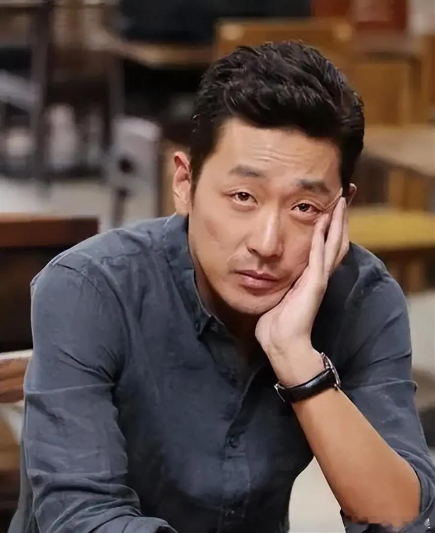 河正宇承认恋情否认结婚河正宇否认将结婚 据韩媒，此前韩媒报道河正宇将结婚，将7月