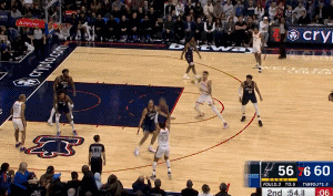 搞笑画面！文班亚马一次进攻，愣是给大帝干蒙圈了
北京时间1月23日，马刺与费城的