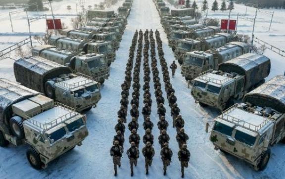 如果中美开战，美军会不会全面轰炸中国？这么说吧，只要美军轰炸机敢来到中国，东风快