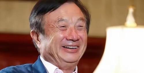 华为，没朋友了，这是？当全世界还在3纳米、2纳米的赛道上卷生卷死，华为反手掏出了