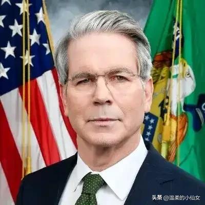 美国这回又是老一套，拿“强迫劳动力”当幌子，张口就是12.5%的关税。这剧本演得