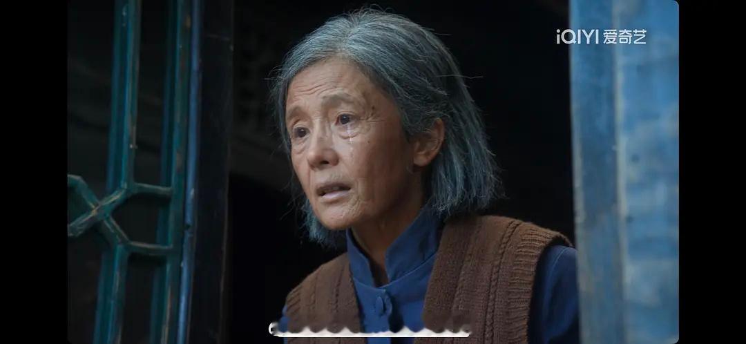 生万物 杨幂老年妆来了，你幂可塑性如何？ ​​​