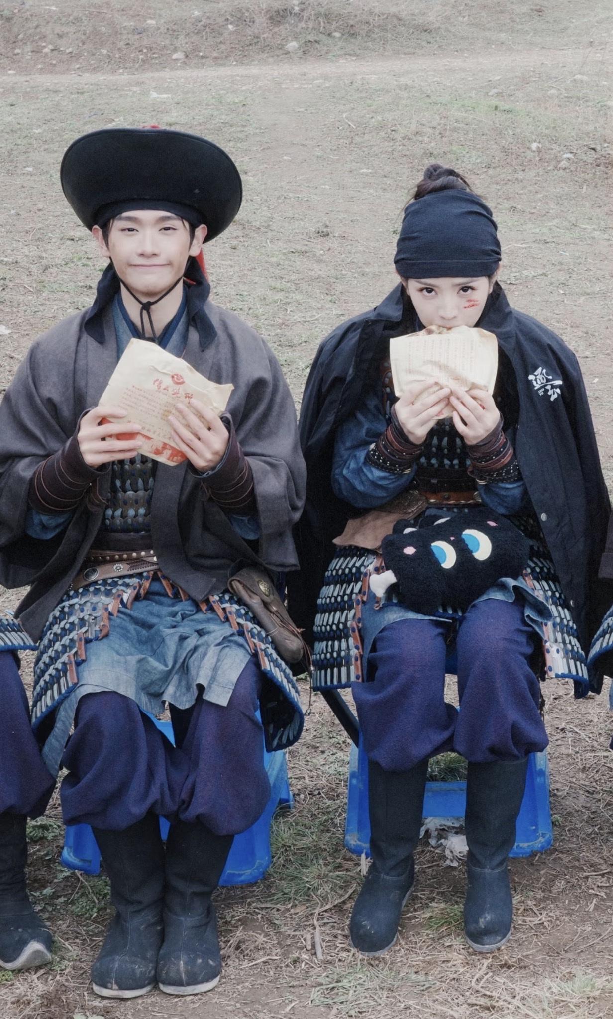 满地受伤被公主救了，樊长玉，杀猪小队都虚惊一场。

原本满地这就此可以躲过了一劫