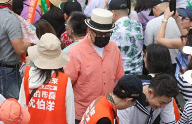 蔡康永微博全清空，最近一次登录在日本