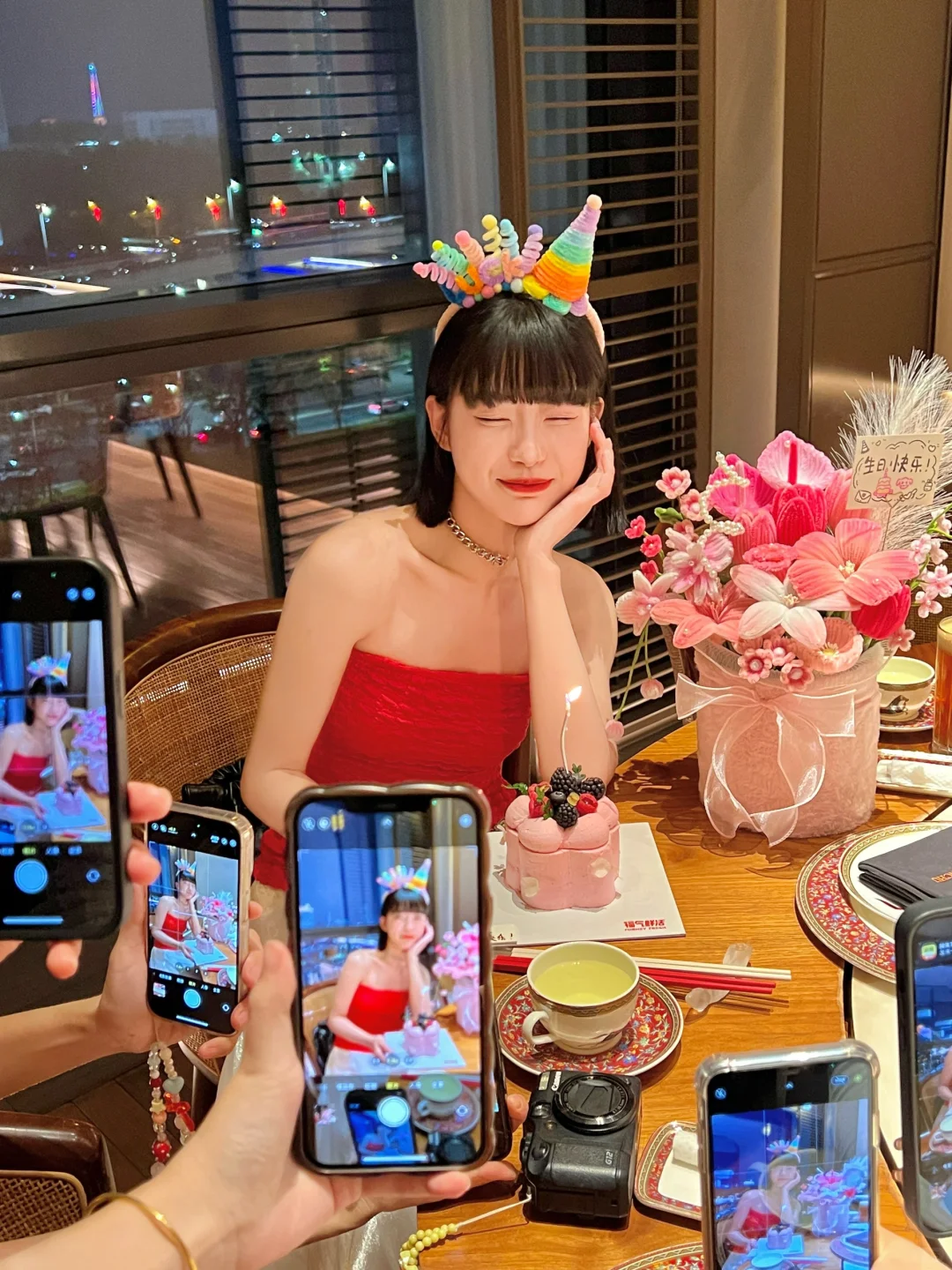 那就祝我生日快乐吧🥳🎂