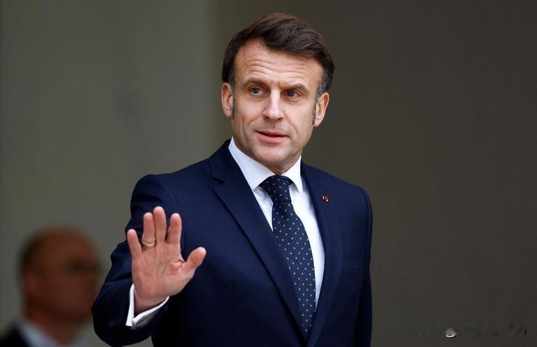 马克龙空降北京！中法合作新机遇，大叔带你看透背后的大局
 
各位老铁，今儿个可真