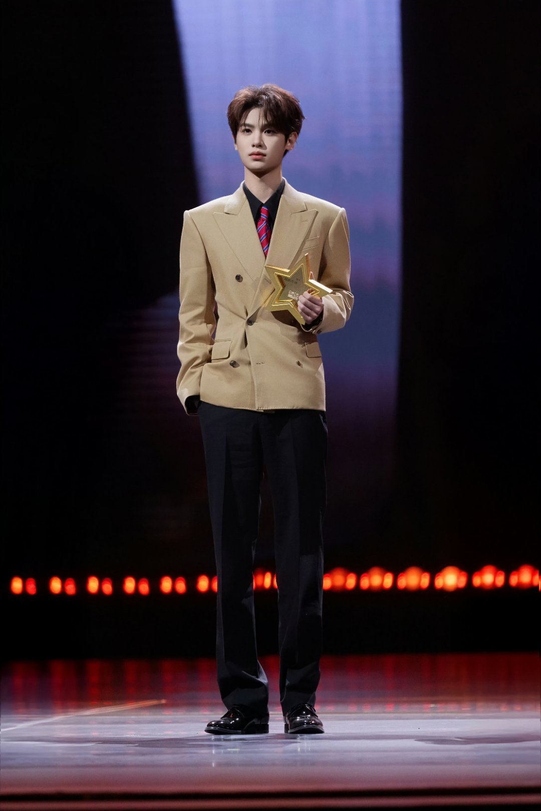 黄明昊 hmh黄明昊闪光时刻 hmh黄明昊沈明辉 hmh黄明昊剑来 hmh黄明昊