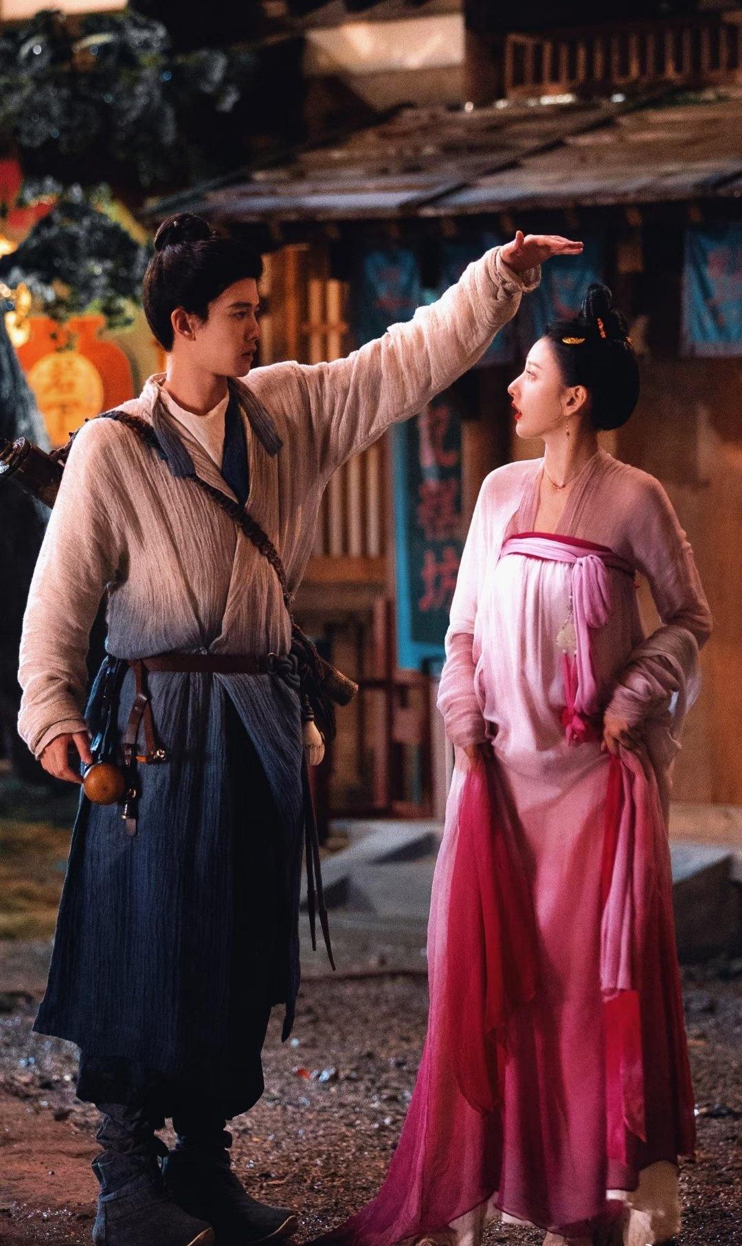 祝
《无忧渡》开播一周年快乐！
感谢任嘉伦演绎的深情宣夜
感谢宋祖儿带来的灵动半