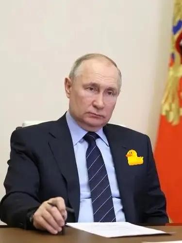 快讯！快讯!
俄罗斯宣布了
10月6日，俄罗斯突然宣布用大杀器匕首高超音速导弹，