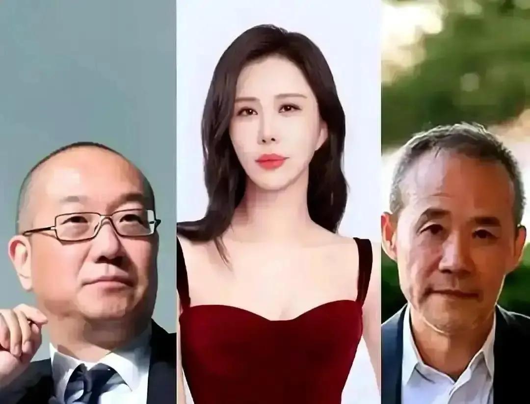 田朴珺昨晚在维港包了艘游轮，把十几个身家过亿的男富豪叫上船吃饭。

进门先往每人