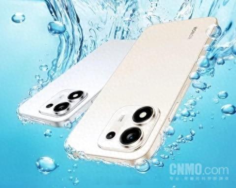 荣耀在海外推出 X7e Plus，最亮眼的就是 8100mAh 大容量电池，还有