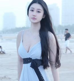 婚姻就是这样
想过日子的女人
嫁给了挣不来钱的男人
想过日子的男人
偏偏娶了一个