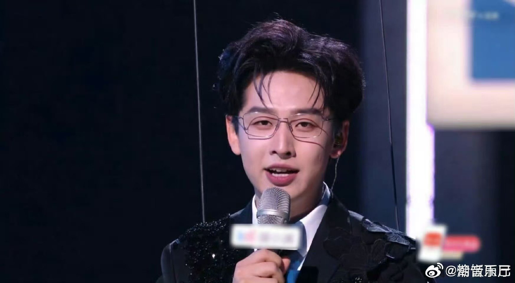 齐思钧吊威亚出场乘风初舞台直播乘风2026齐思钧吊威亚出场大喊上线，帅气中带着一