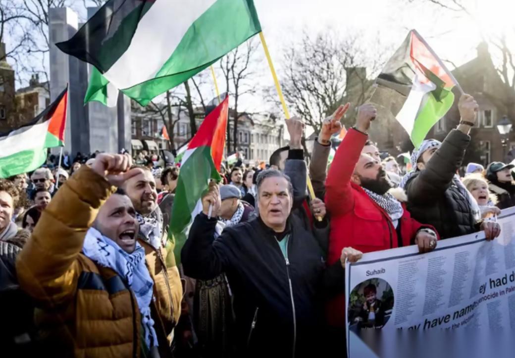 谁能想到，把以色列逼得节节败退的，竟然不是中东那些老对手，也不是公认的世界强国，