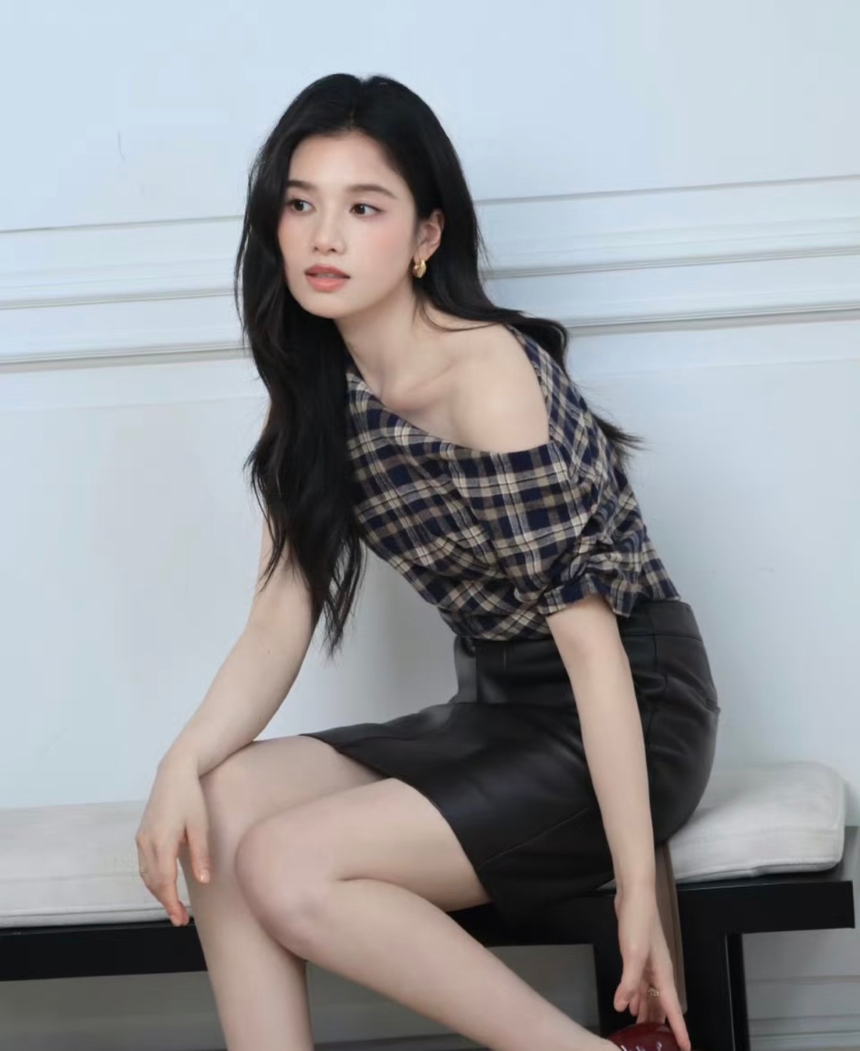 【人像摄影】演员张婧仪。张婧仪好灵啊野狗骨头开播张婧仪野狗骨头张婧仪出场太美了张