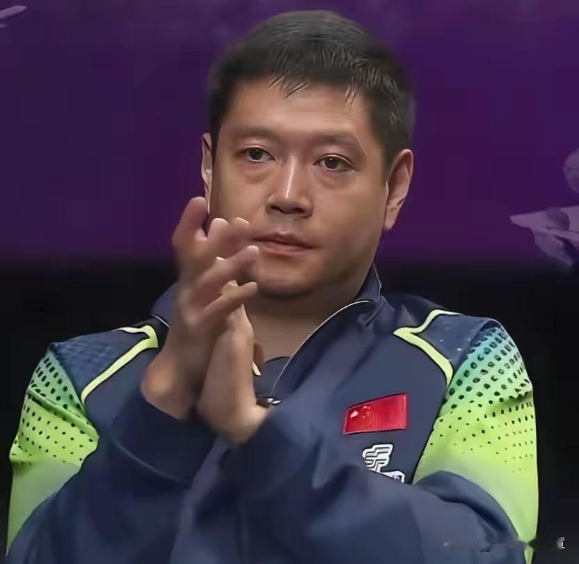 邱贻可评价王曼昱瑞典大满贯夺得女单冠军表现时说道：王曼昱夺得女单冠军，大家都为她