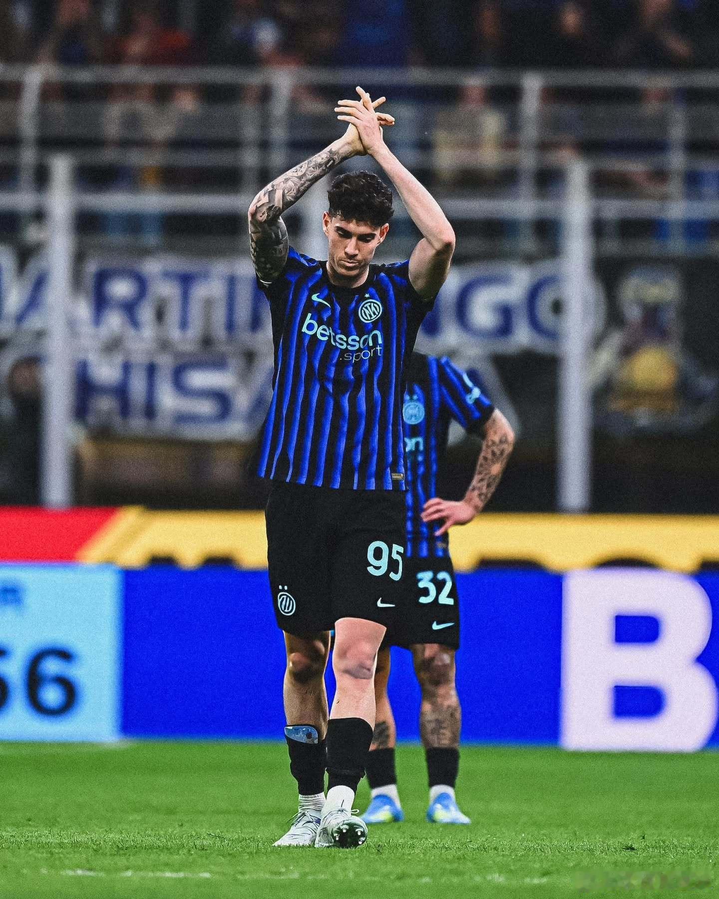 每日体育报：巴萨对巴斯托尼没有向国际米兰施压感到遗憾，他们对不到5000万欧元的