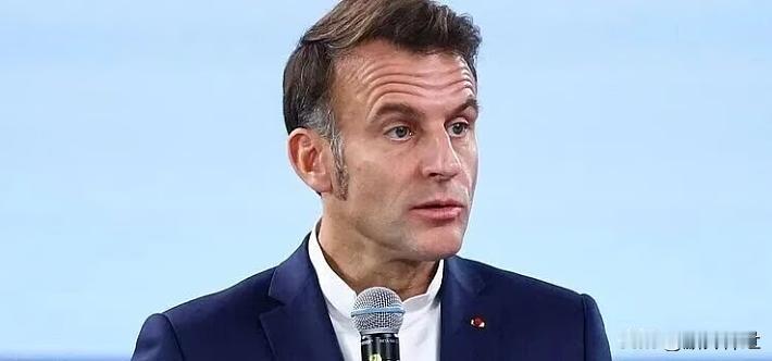 马克龙:此行只有一个遗憾

12月5日下午，马克龙在成都访问四川大学。据报道，马